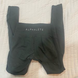 Alphalete Aero leggings size medium color army green size medium